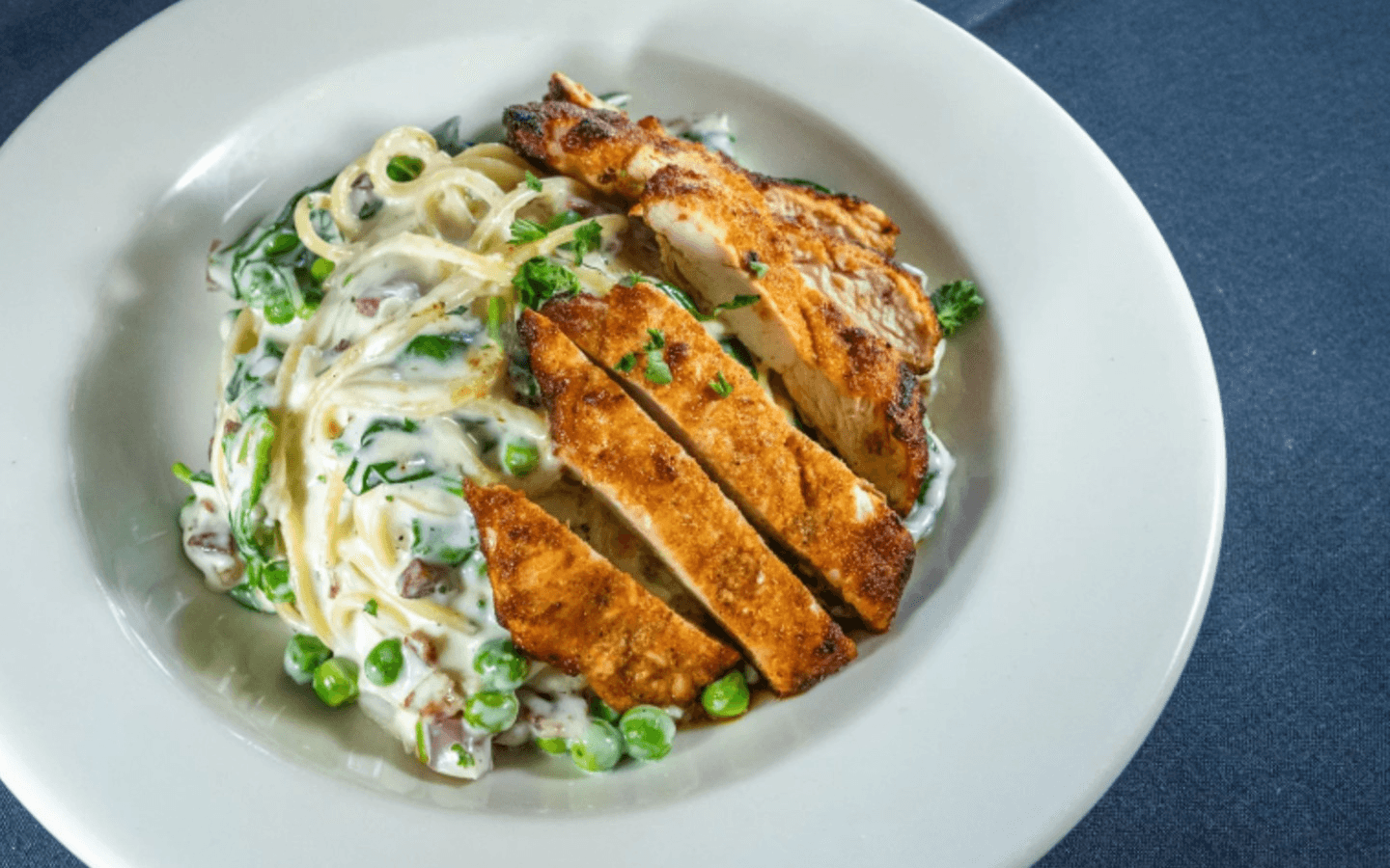 Enjoy Our Featured Dishes🍽