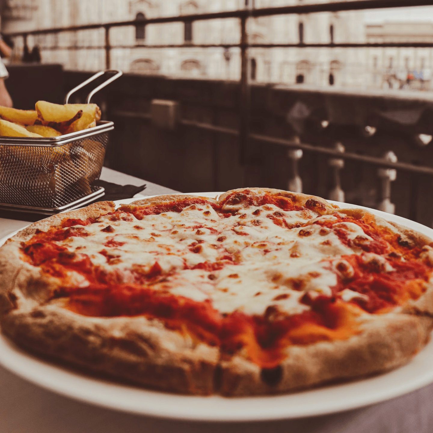 Welcome to Campanella's Italian Restaurant 