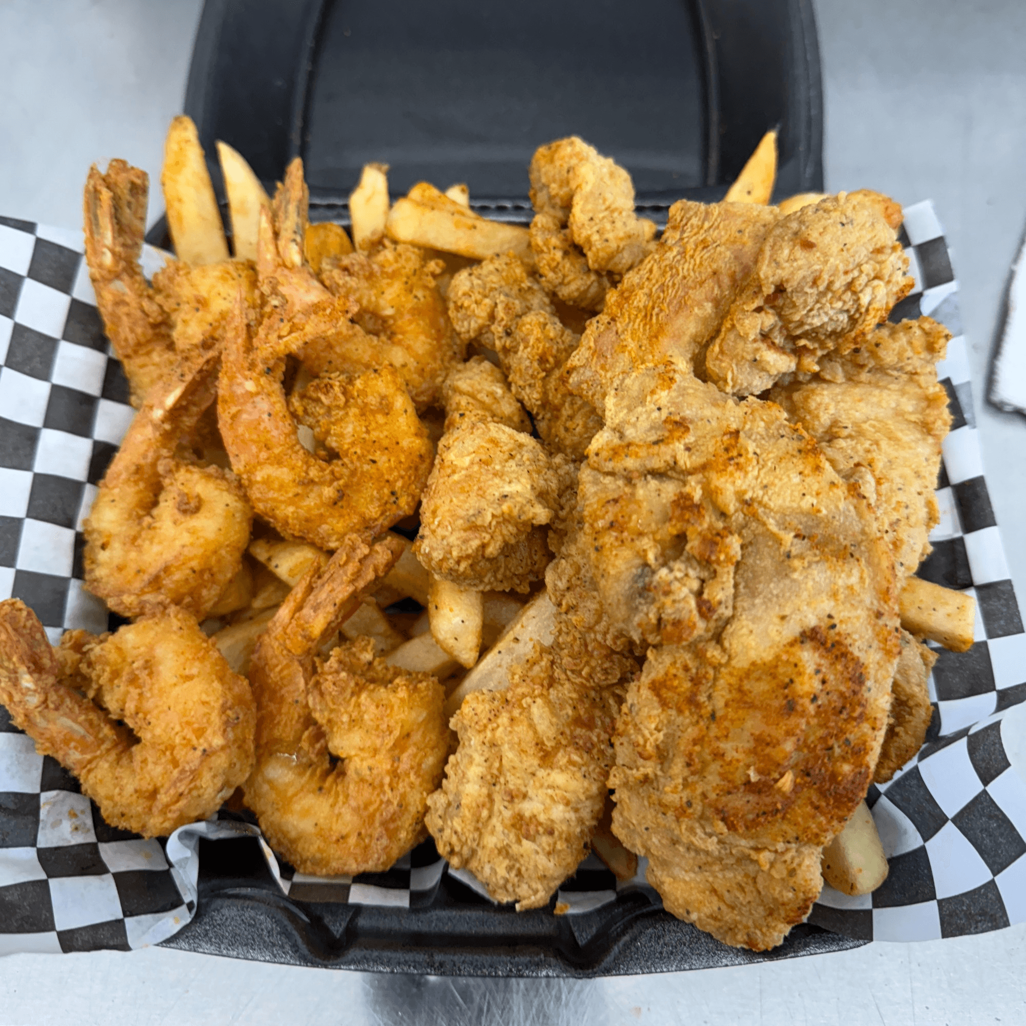 Cali Kitchen Food Truck  gallery image #2