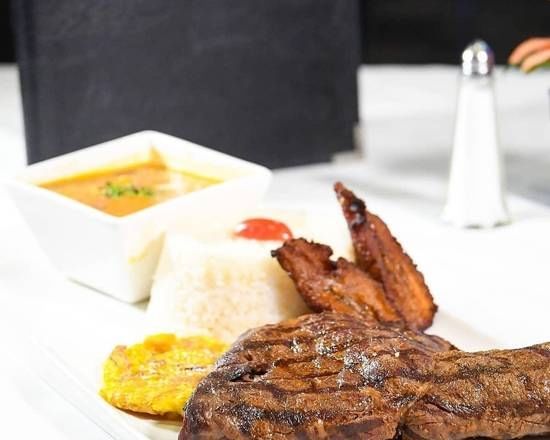 Grilled Steak / Carne Asada.