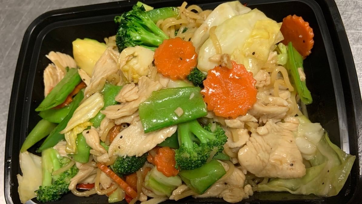 Soba Noodle with Black Pepper Sauce.