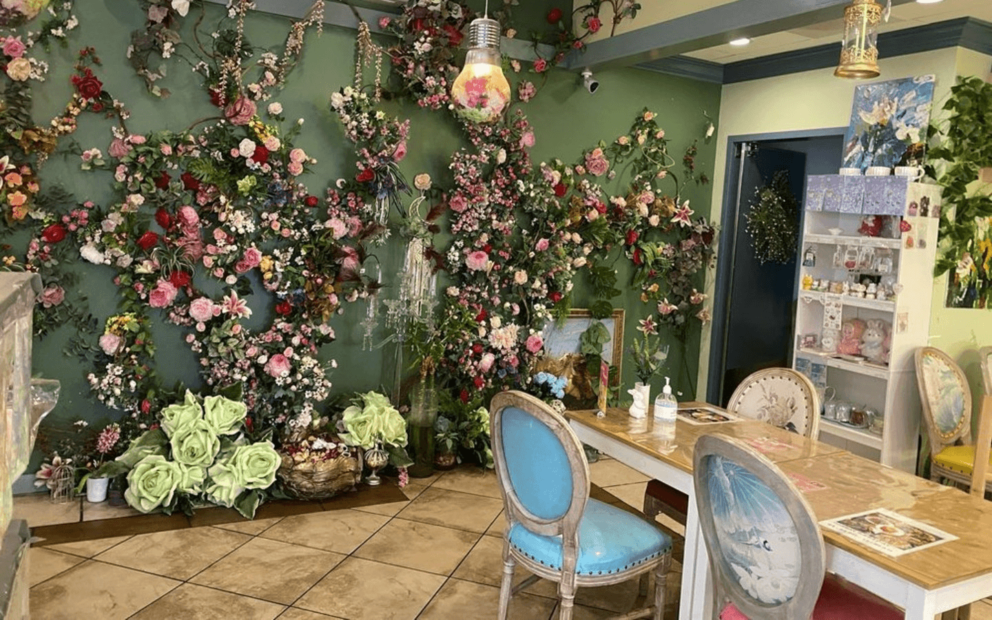 A Place for Fresh Tea and Good Food
