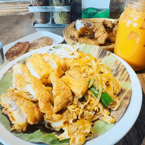 Pad Thai Kai Tod