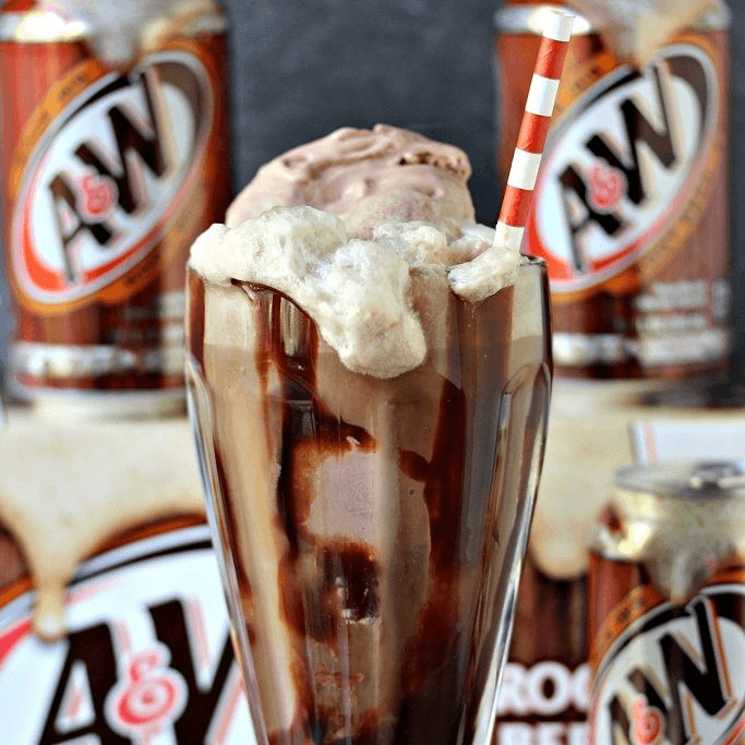 Root Beer Float - Large.