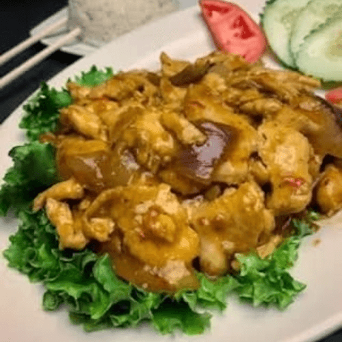 Gà Xào Sả Ớt - Gregarious Lemongrass Chicken.