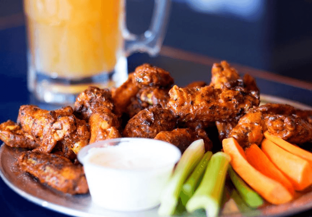 ❤️ Made With Love, The Best Pizza🍕& Wings🍗