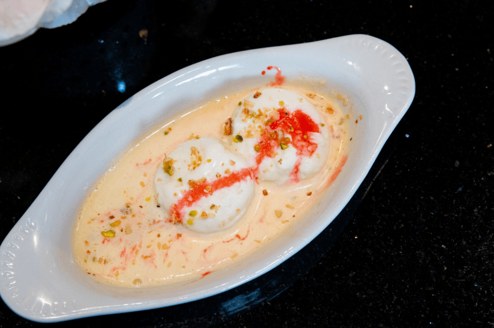 Indian cuisine and Mumbai