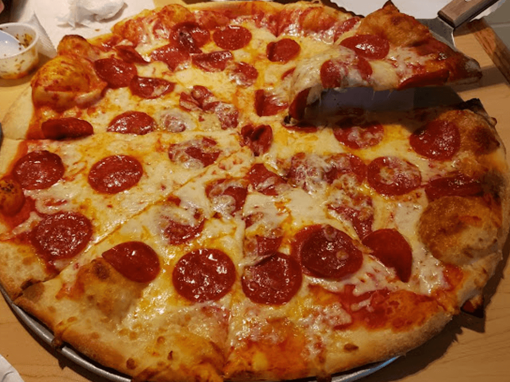 Tato's Pizzeria and Restaurant Best pizza in Mauldin, SC