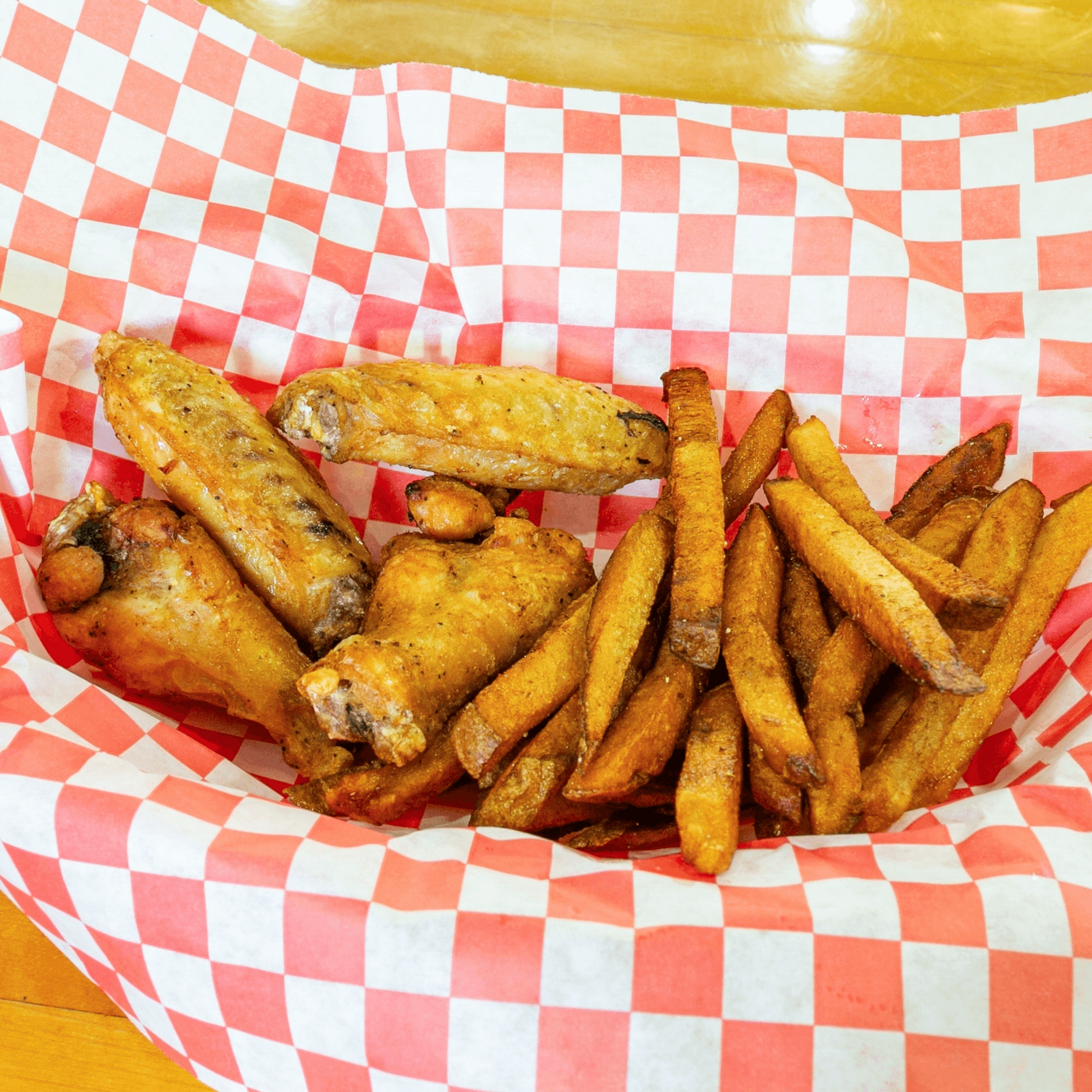 Kids Traditional Wings.