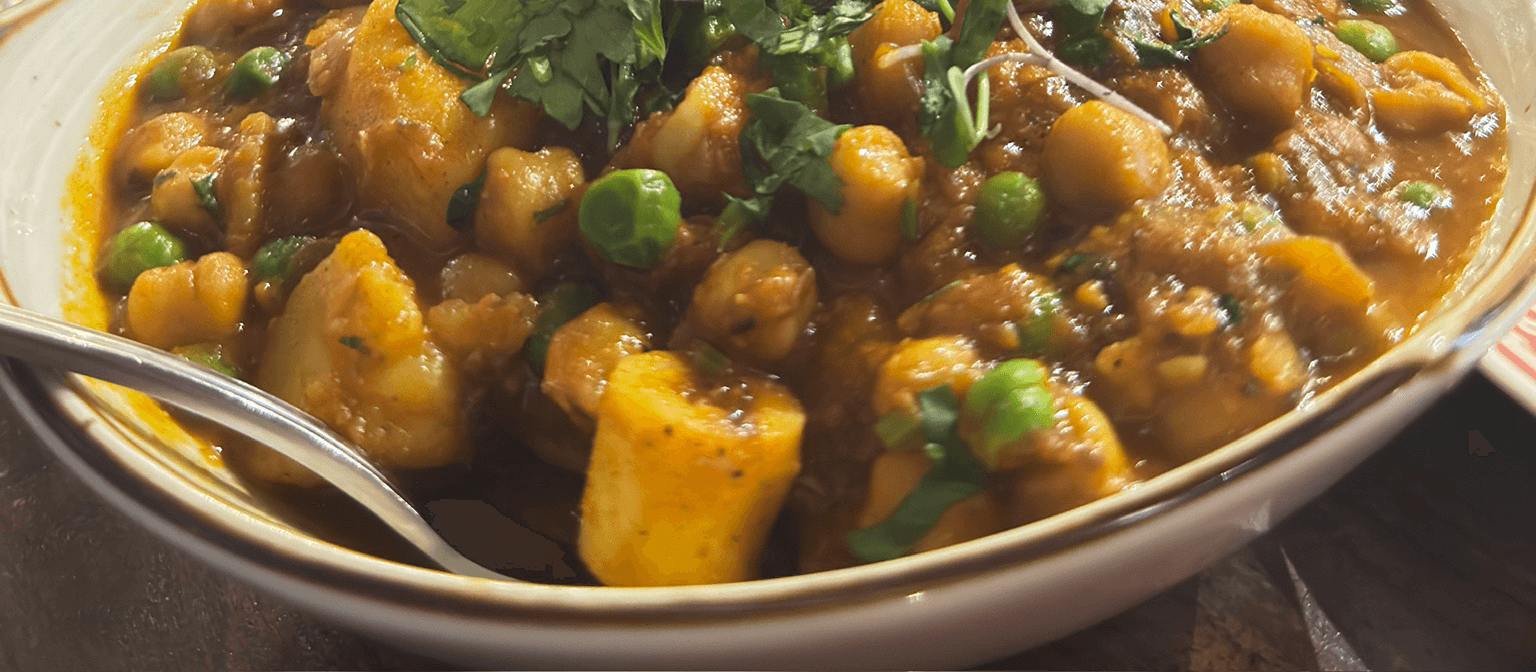 Chana Masala Curry With Rice.