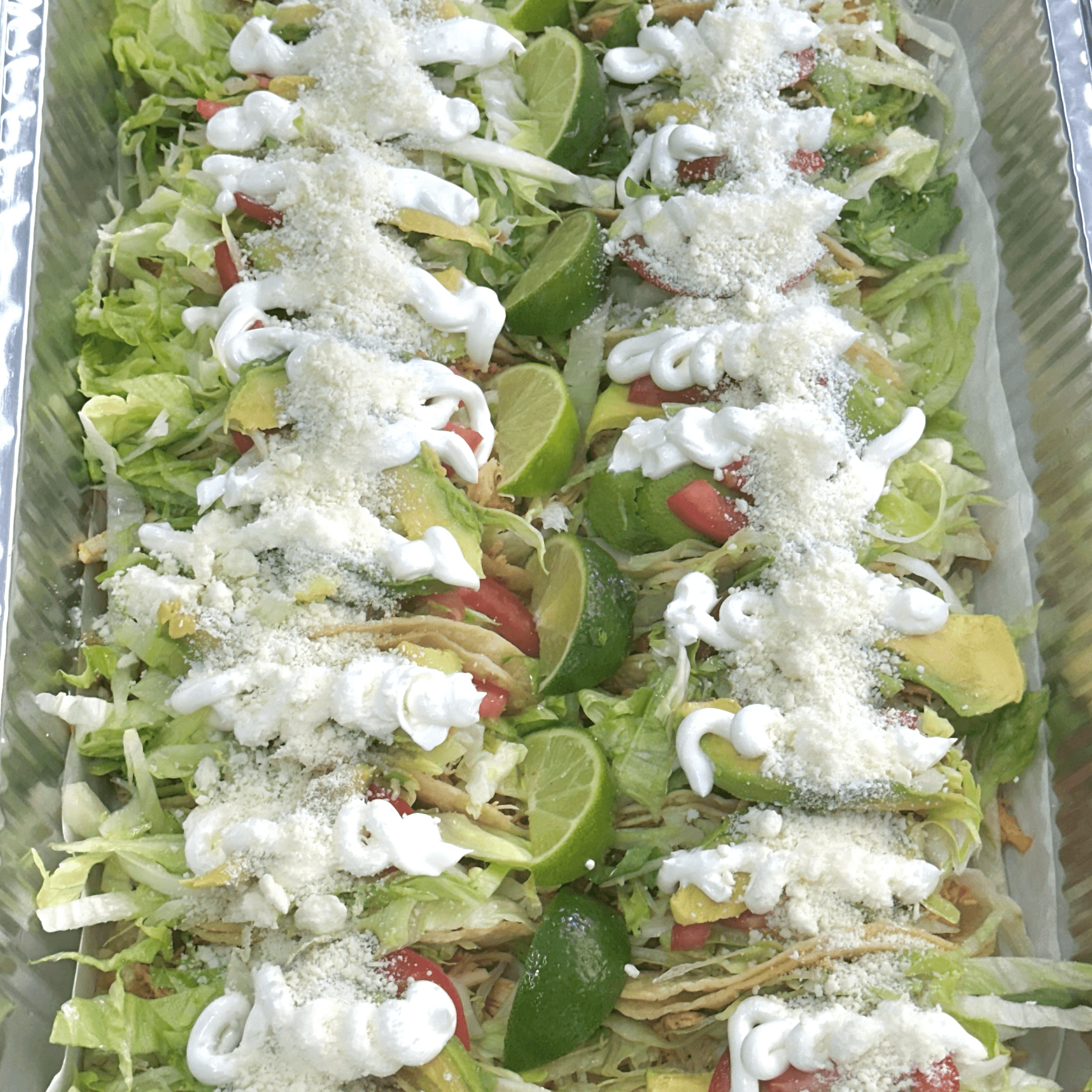 25 Tacos de Pollo Tray.
