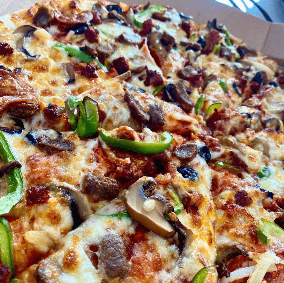 Supreme Pizza (Extra Large 16").