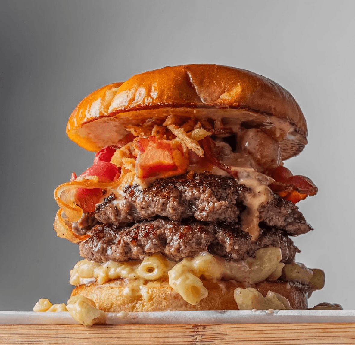 Bacon Mac & Beef Burger.