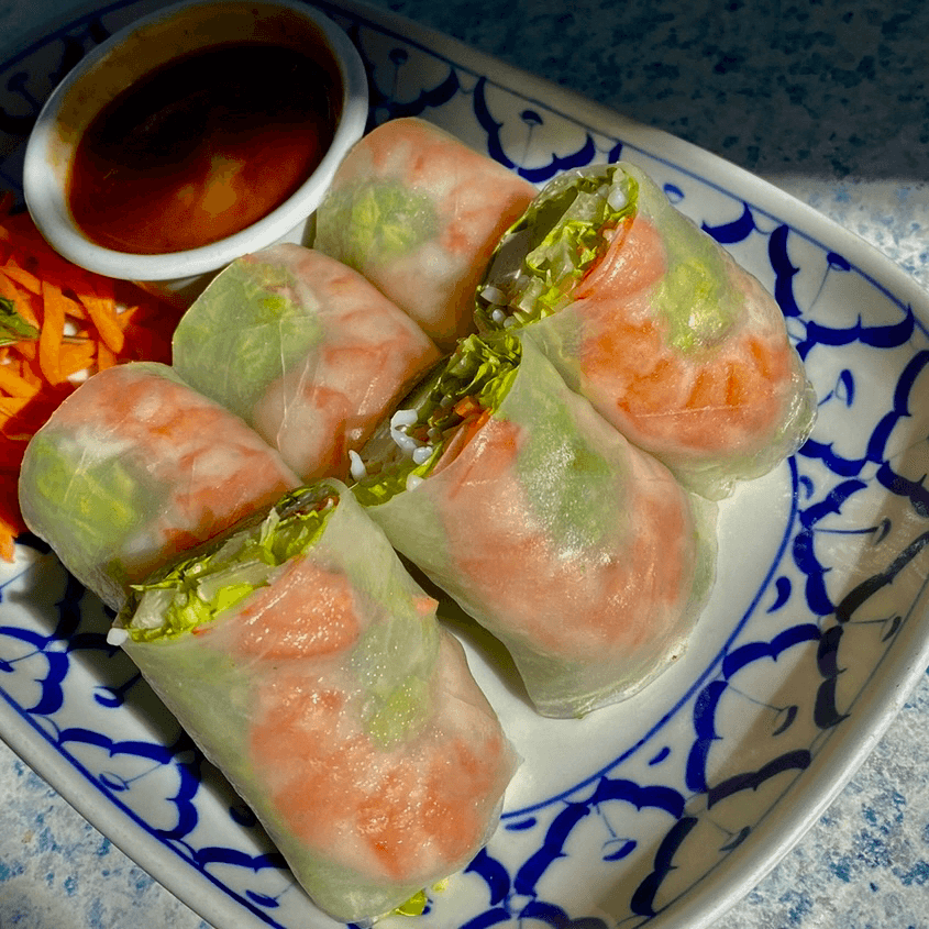 Po-Pia-Sod: Fresh Rolls with Shrimp.