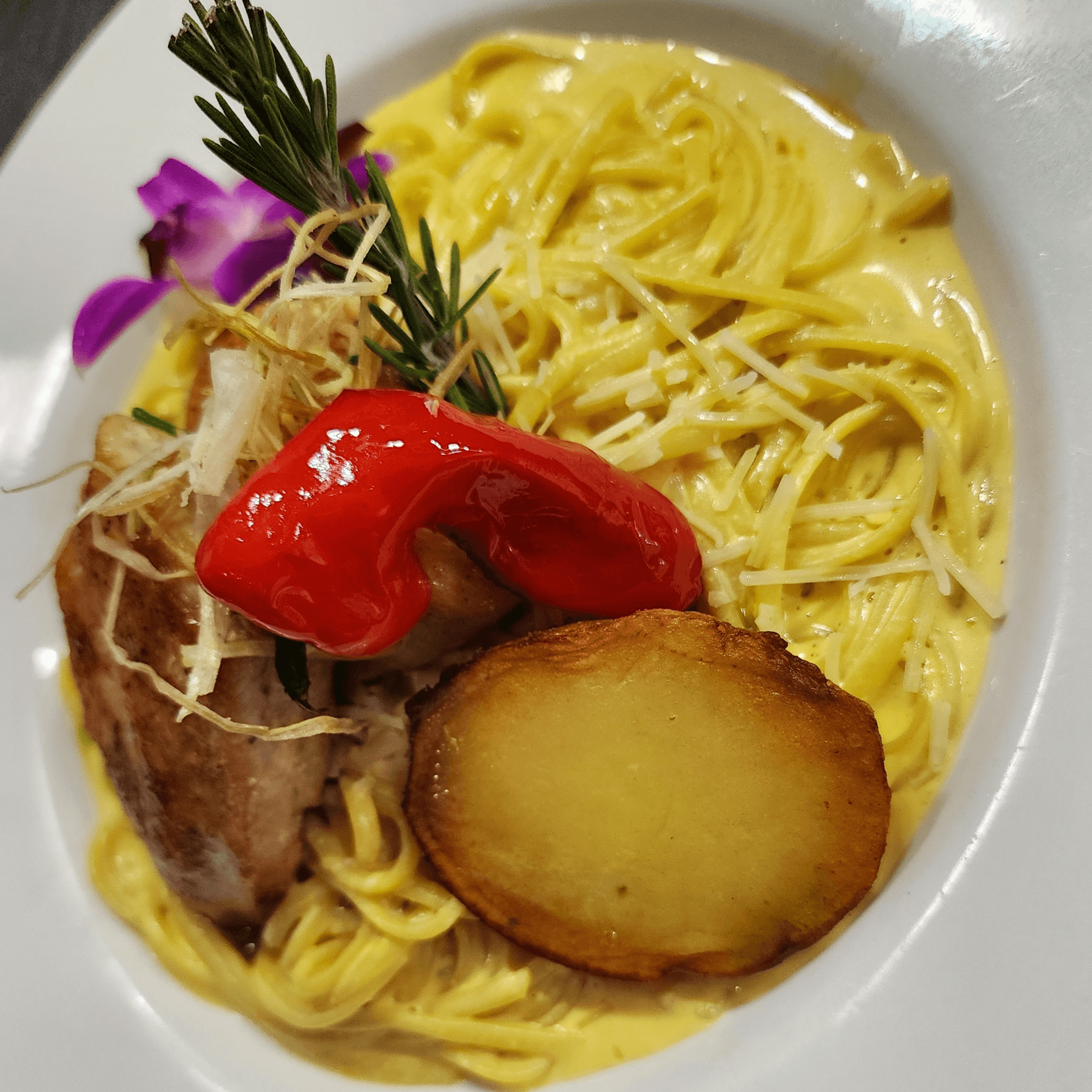 Tallarin a La Huancaina.