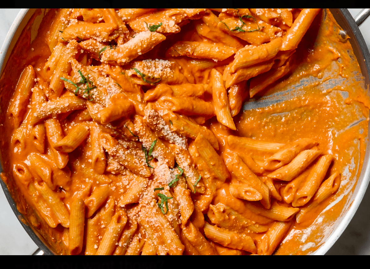 Ziti vodka sauce w/ grilled chicken.