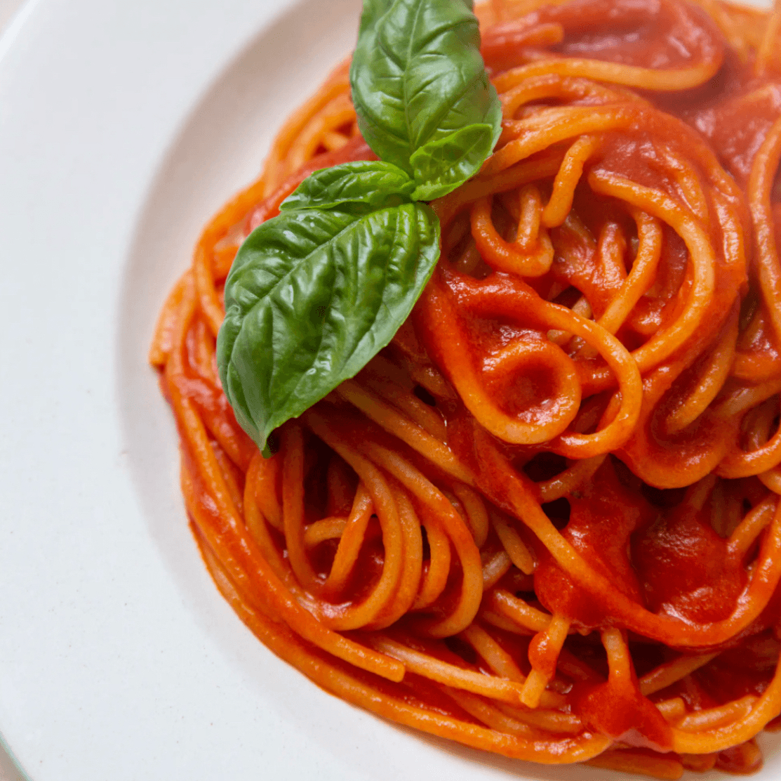 Spaghetti tomato sauce.