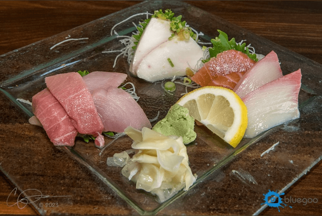 10-piece Sashimi combo dinner.