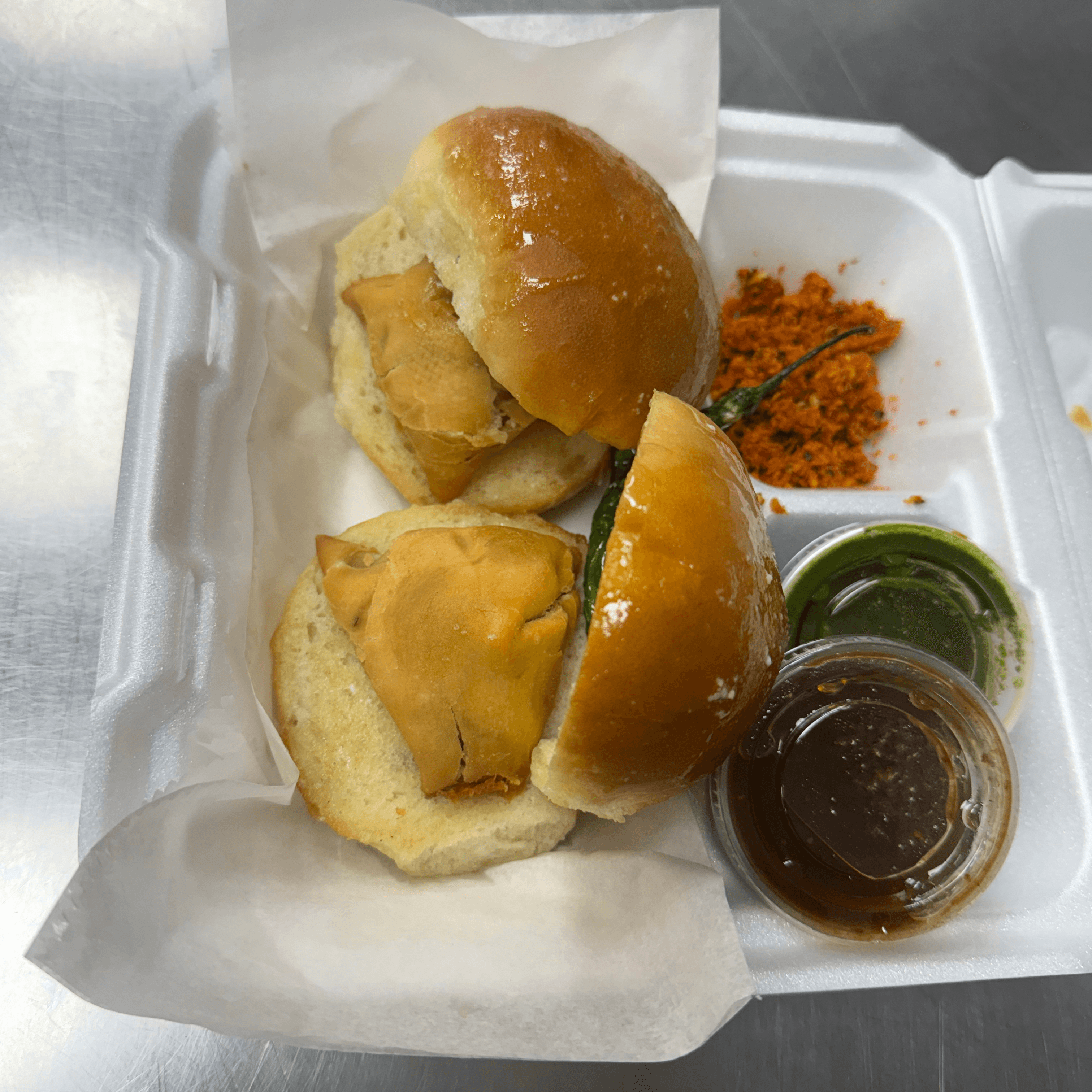 Samosa Pav 2 Pc.