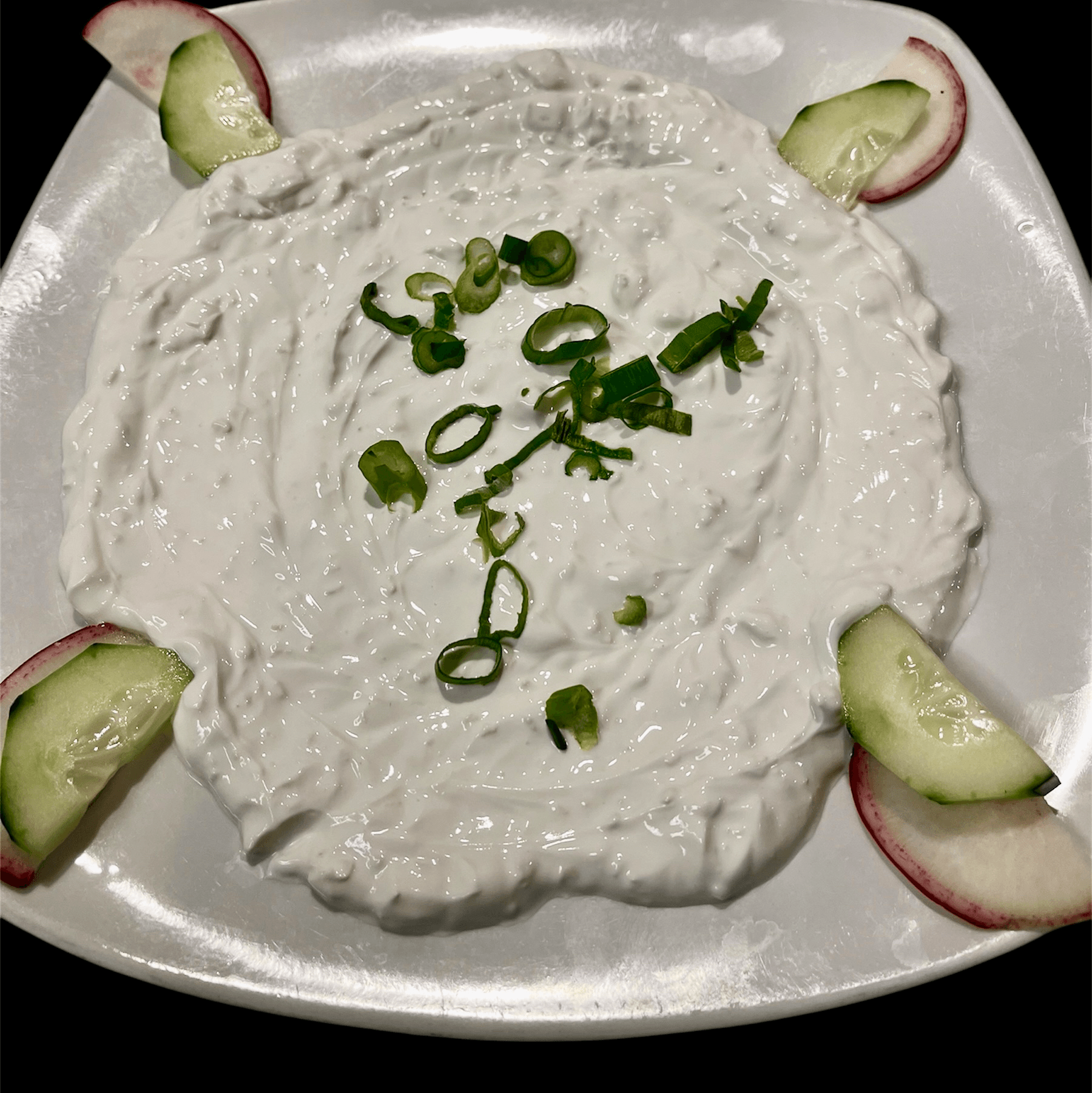 Tzatziki (GF, V).
