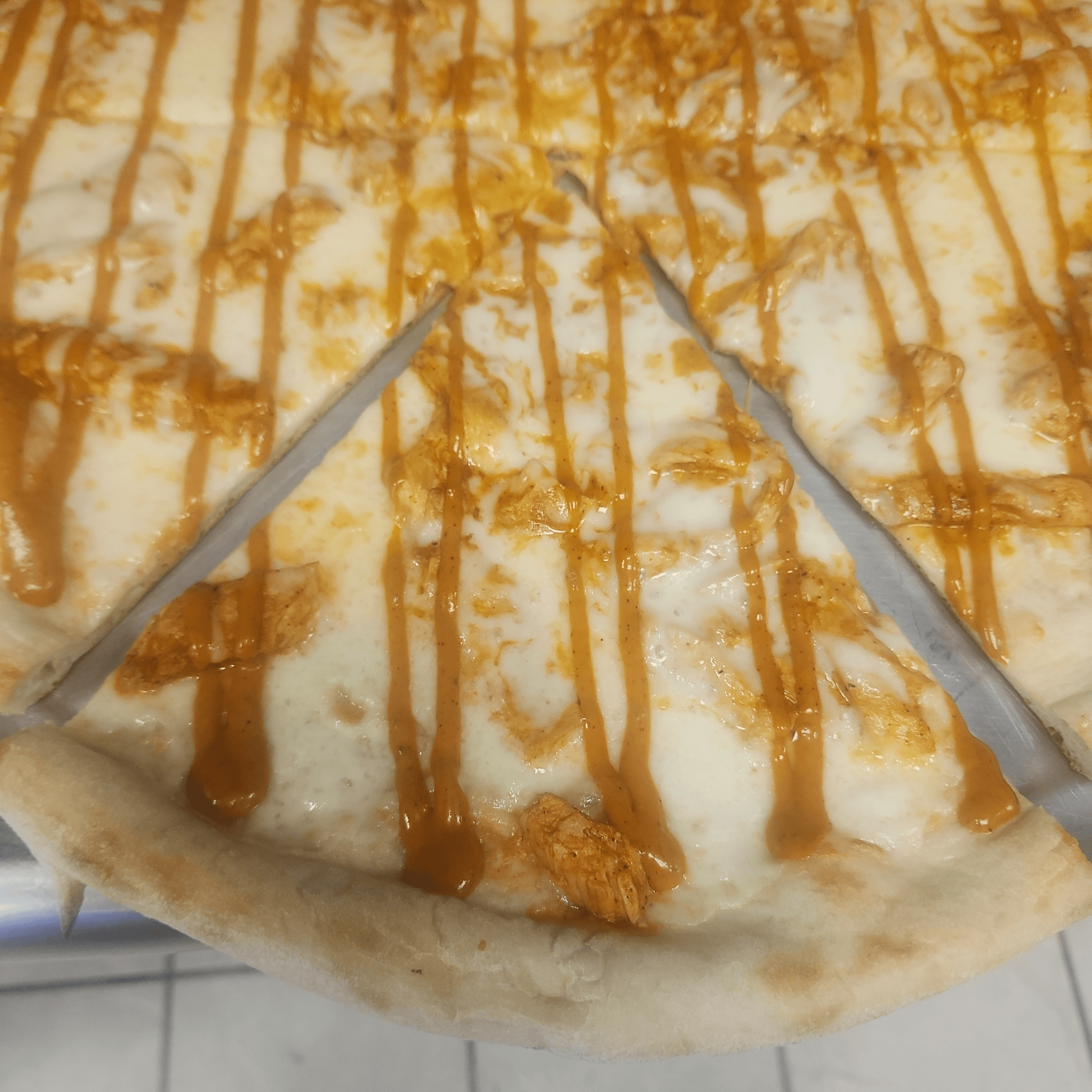 Chipolte Chicken Pizza.