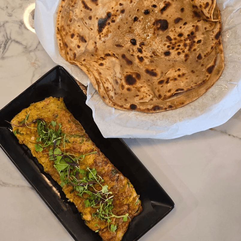 Anda Paratha.