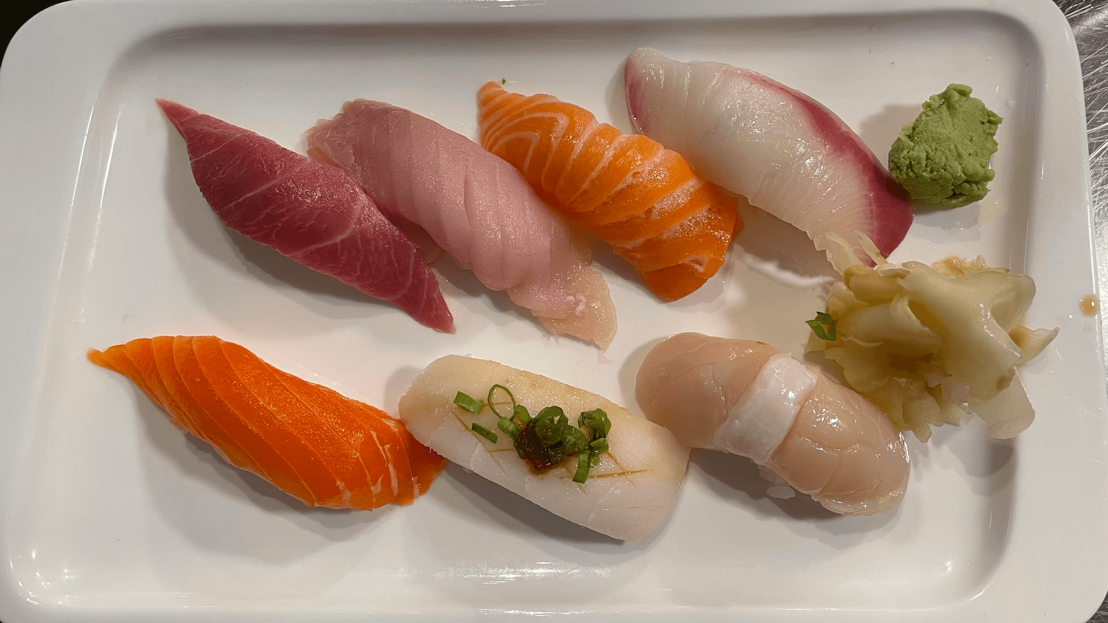 7-piece Sushi combo dinner.