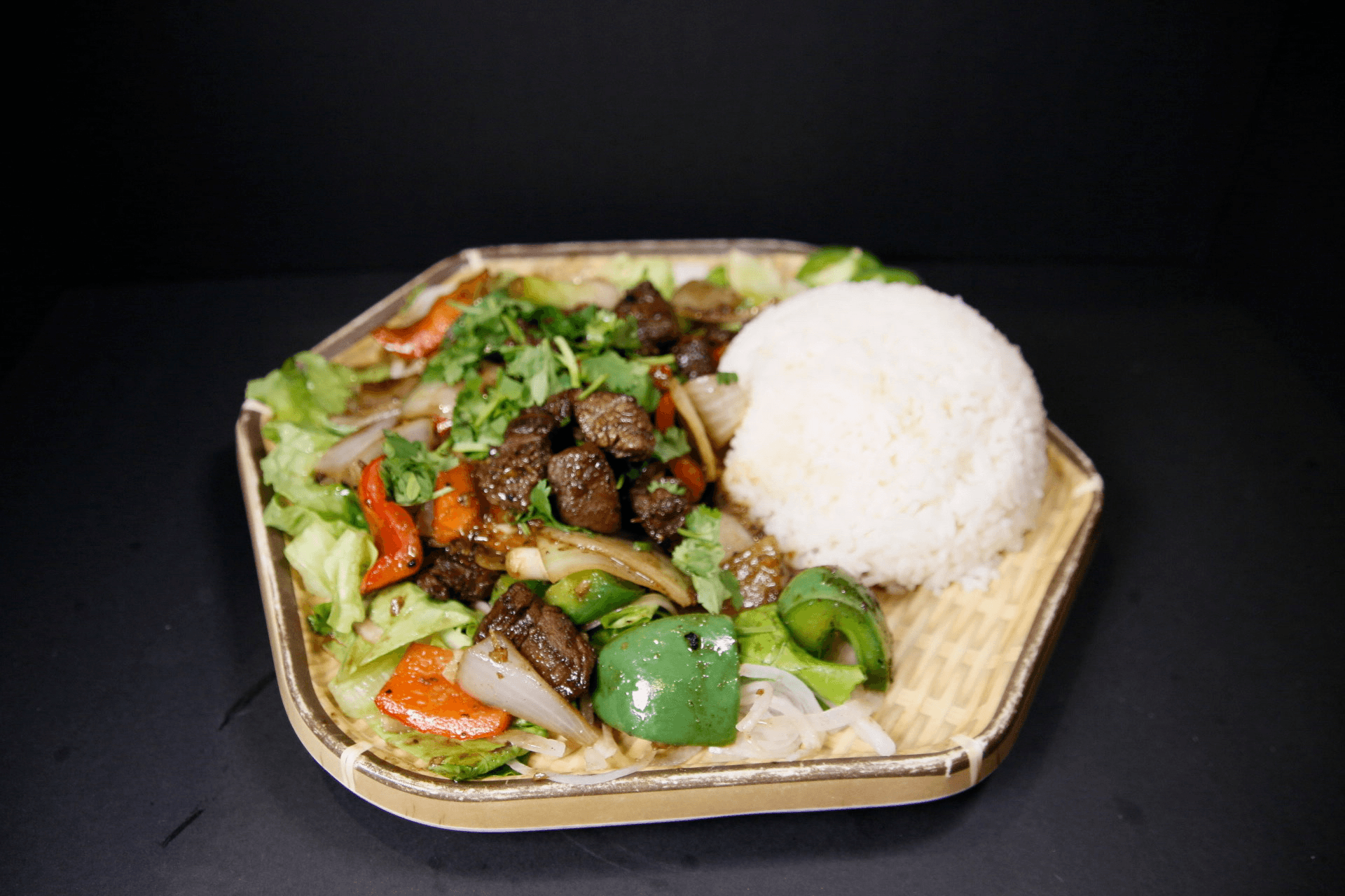 F6. Shaking Beef Stir Fried.