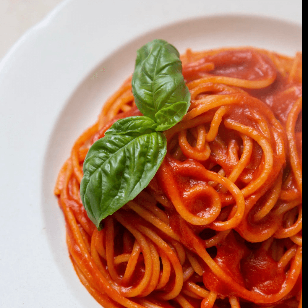 Spaghetti Pomodoro (tomato Sauce).