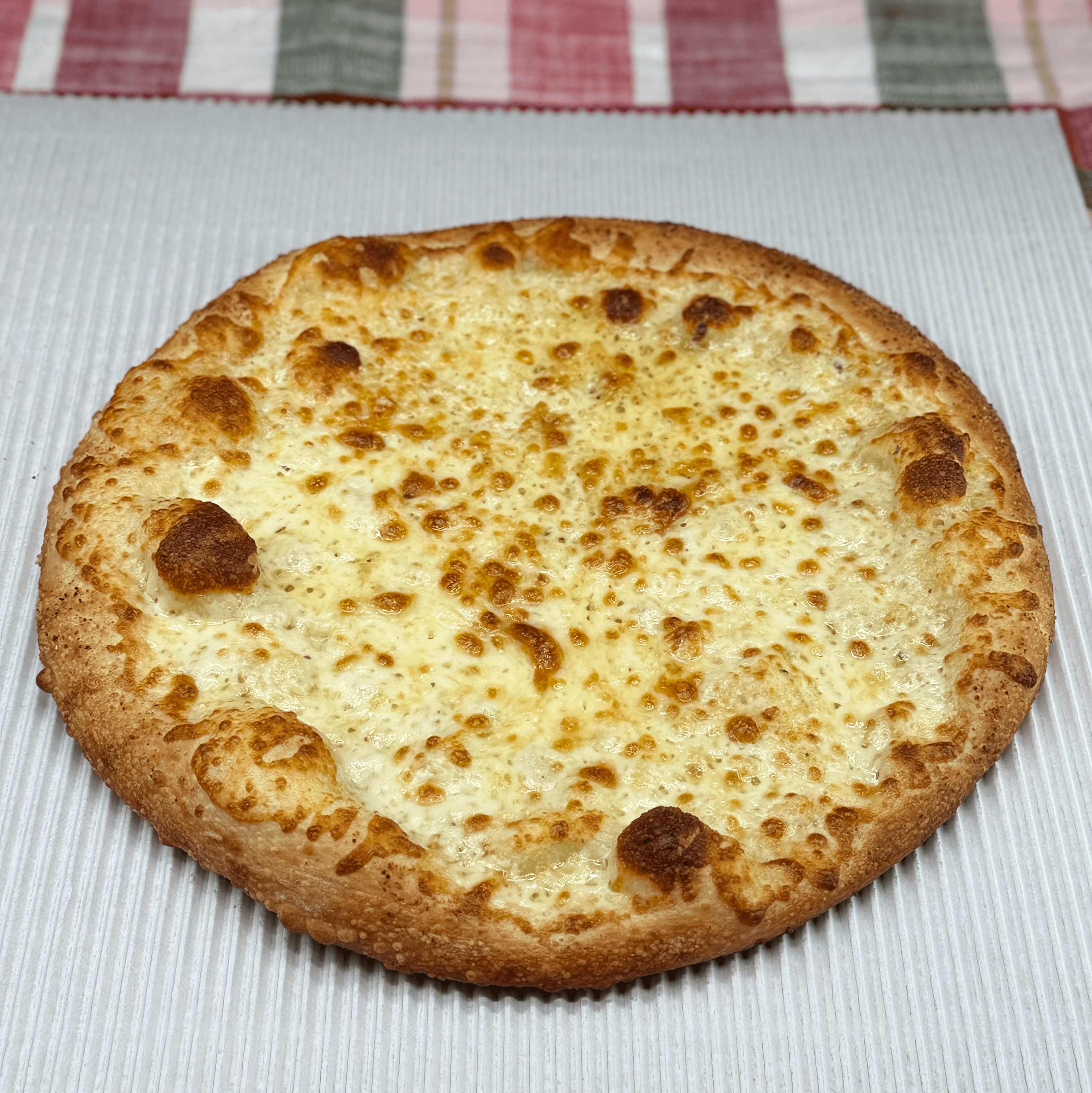 White Pizza Pie Plain 16" Large.