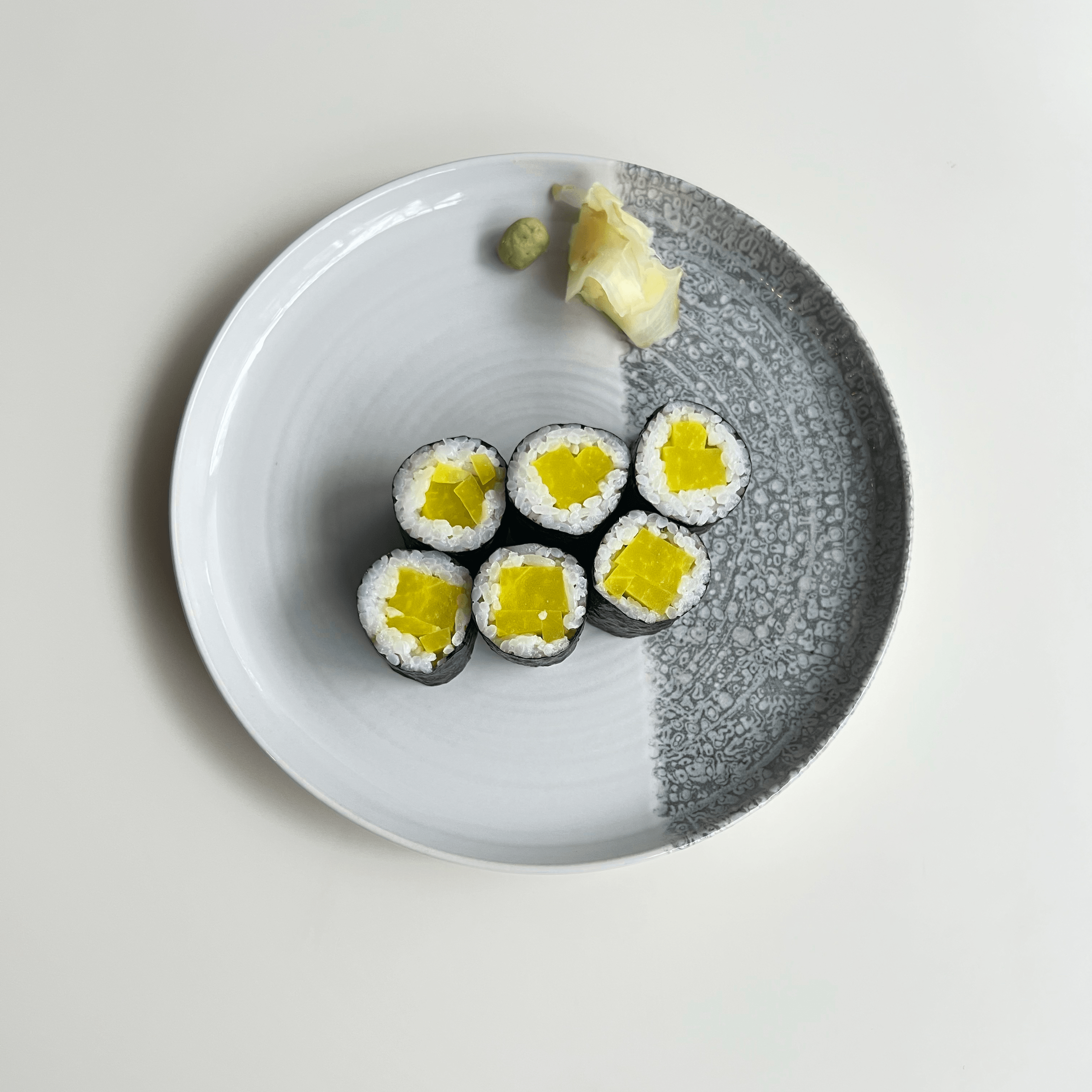 Oshinko (Pickled Radish) Maki.