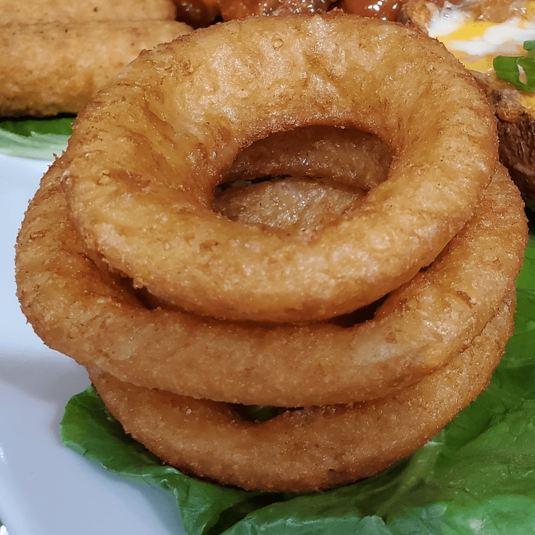 Basket of Crispy Onion Rings.