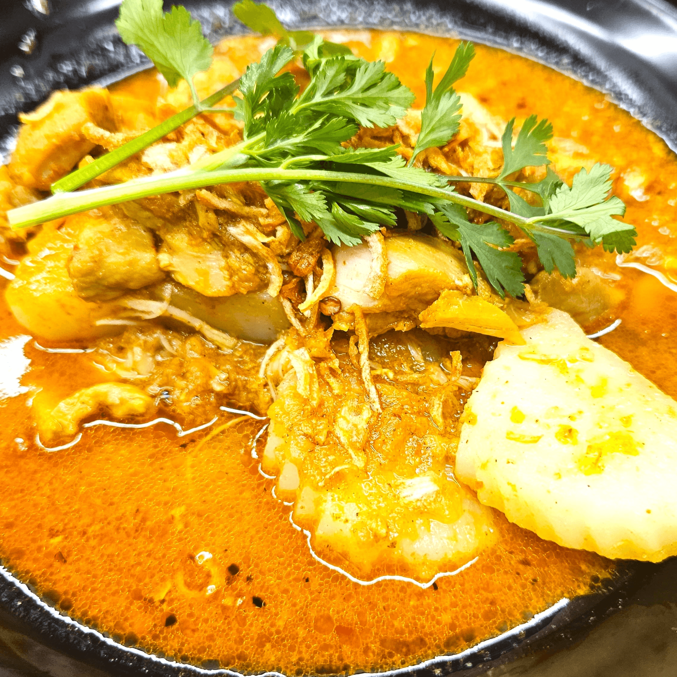 C10 Chicken marsala (Burmese-style).