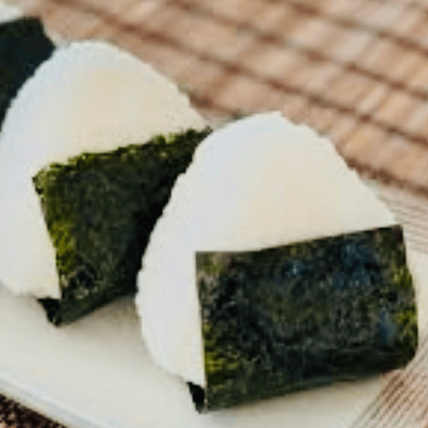 Tuna Onigiri.
