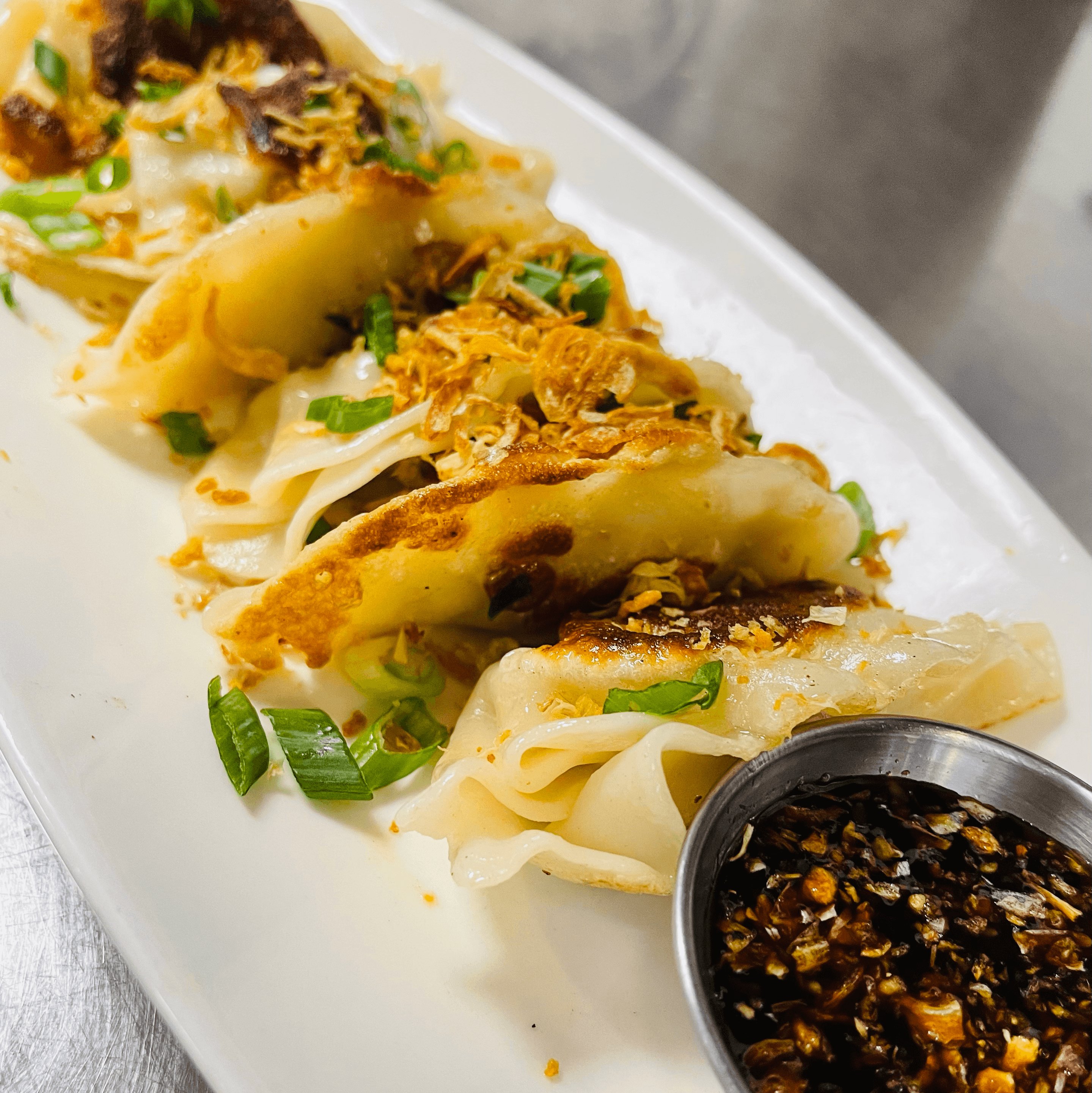 Fresh Poke Bowls: Asian Fusion Delights