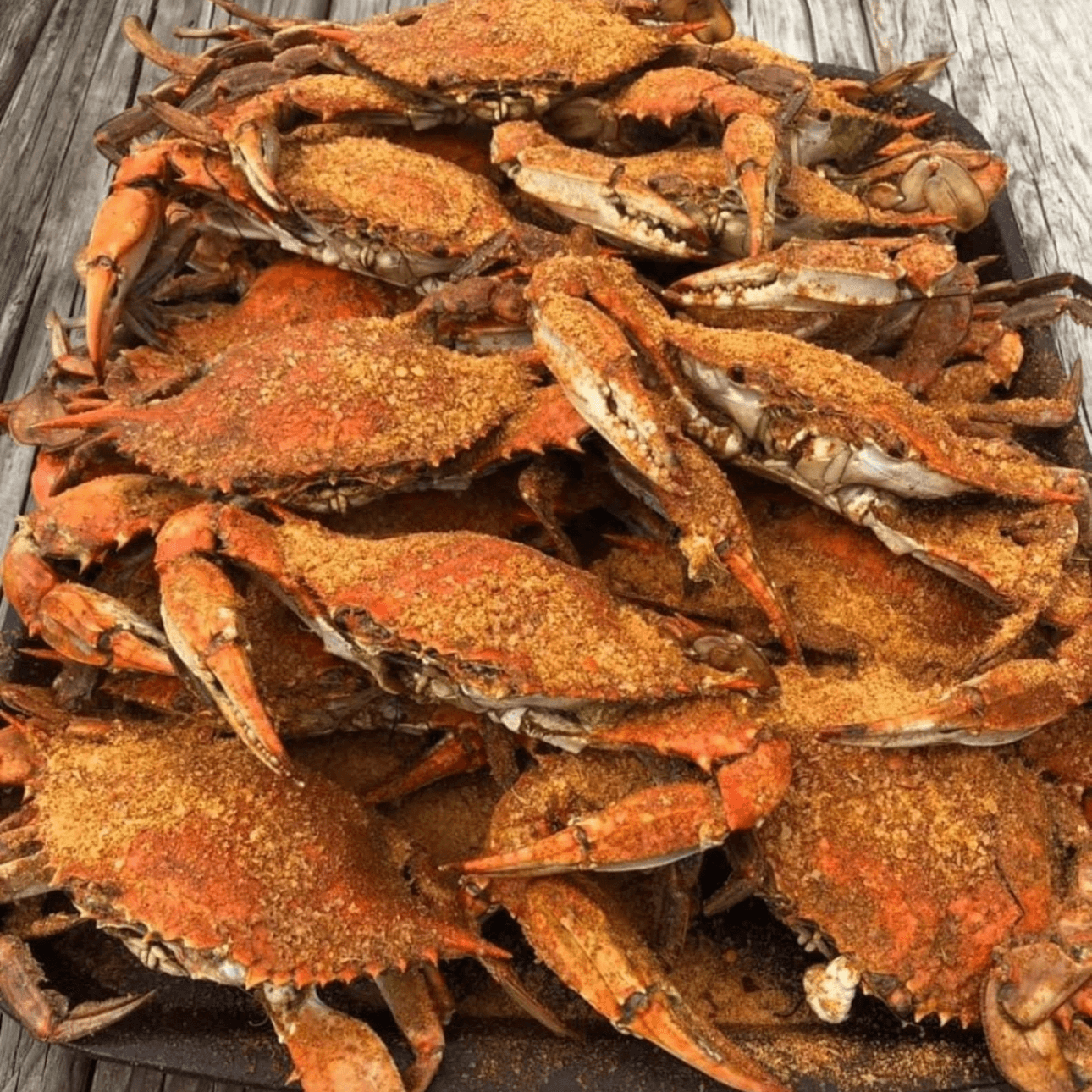 Fresh MD Blue Crabs - #1’s (Large) Males ~ Dozen.