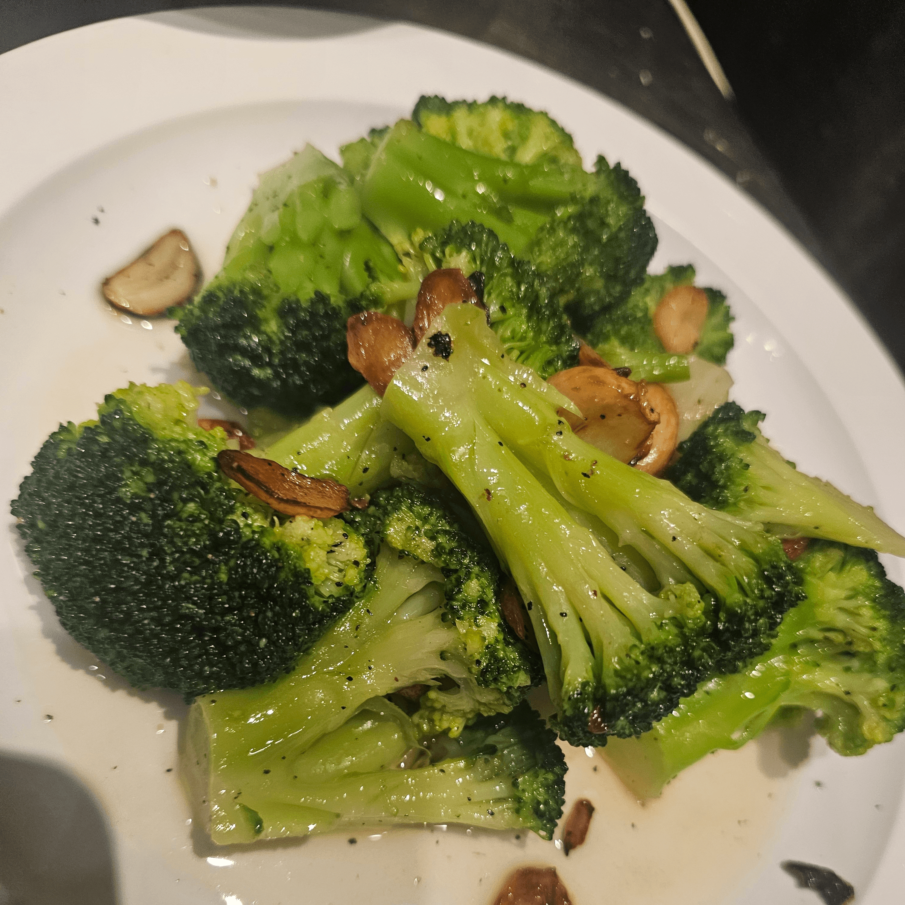 Side of Broccoli.