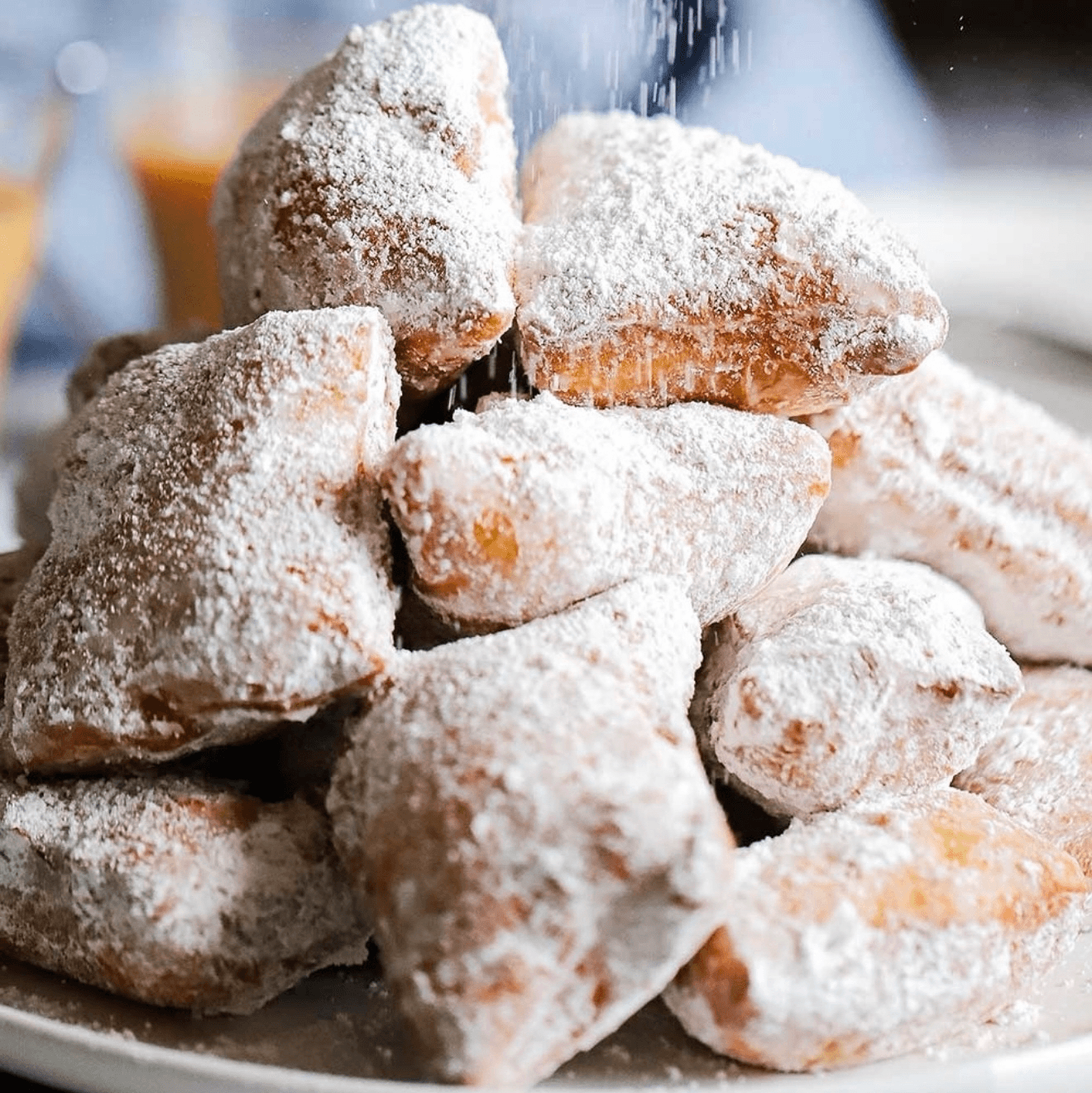 Beignets.