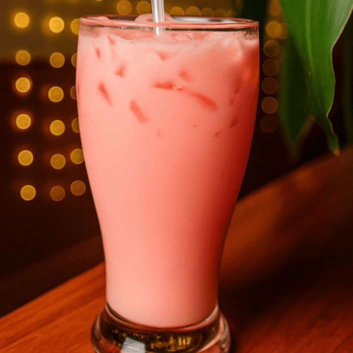 Refreshing Lassi: A Taste of India