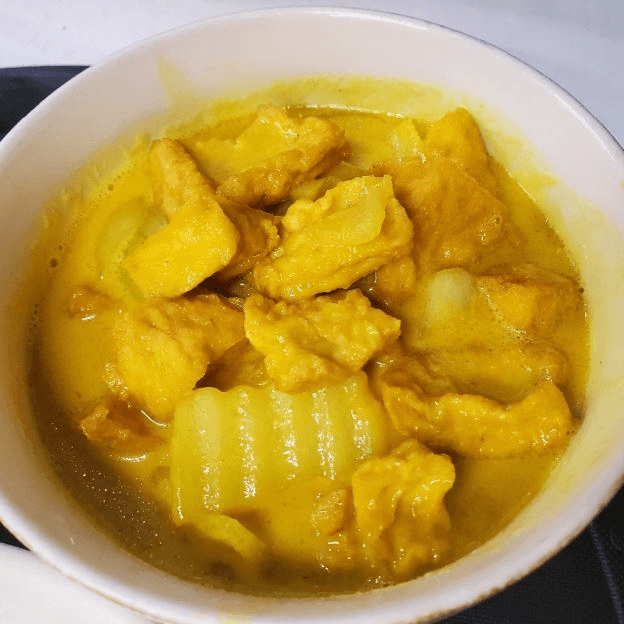 V6 Tofu Yellow Curry