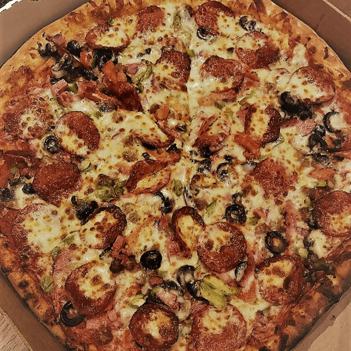 Delicious Pizza Options at Our Restaurant