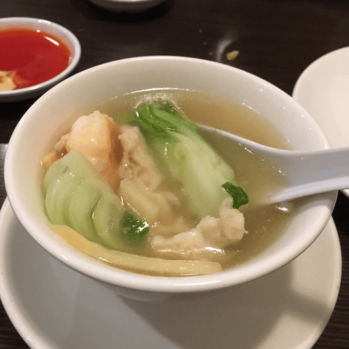 Panda Wonton Noodles Soup