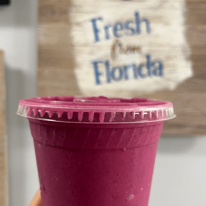 Refreshing Smoothie Options for Vegan and American Cuisine