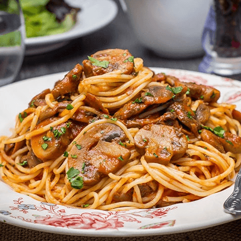 Spaghetti or Ziti with Mushrooms