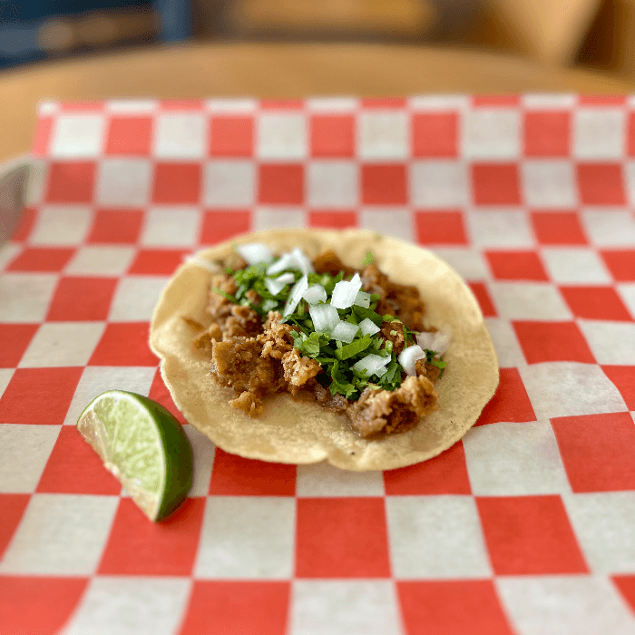 chicharron prensado taco