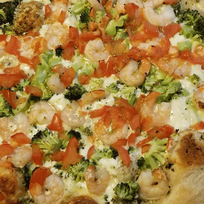 14" Shrimp Primavera Pizza