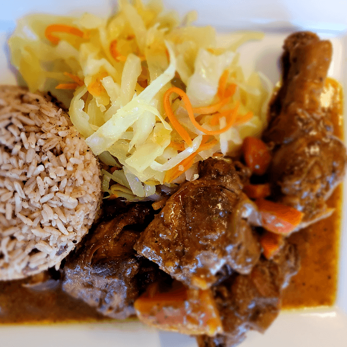 Brownstew Chicken Platter