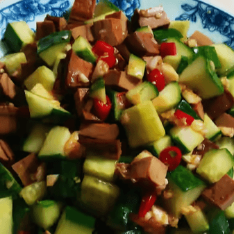 Spiced Cucumber with Tofu 黄瓜豆干