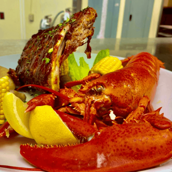 Ribs Baby Back in BBQ Sauce with Whole Lobster 