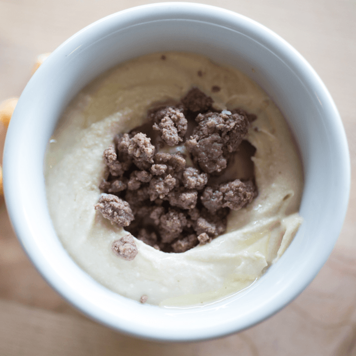 Middle Eastern Hummus.